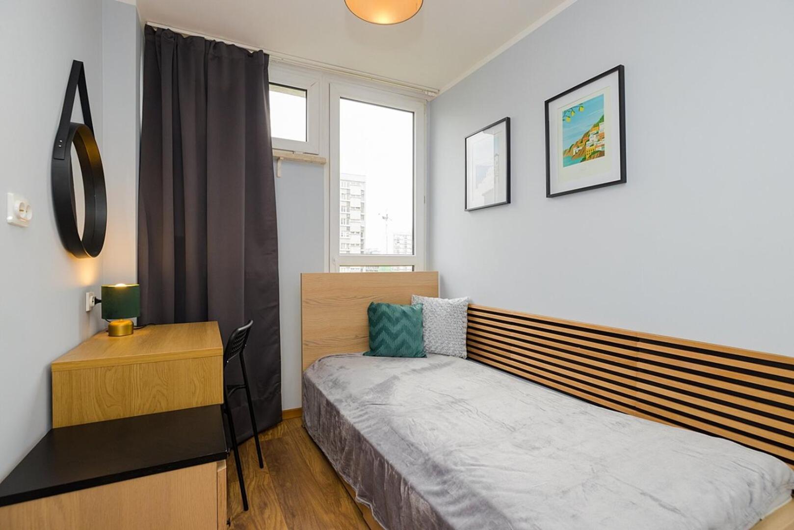 Butas Krochmalna 3 Warsaw