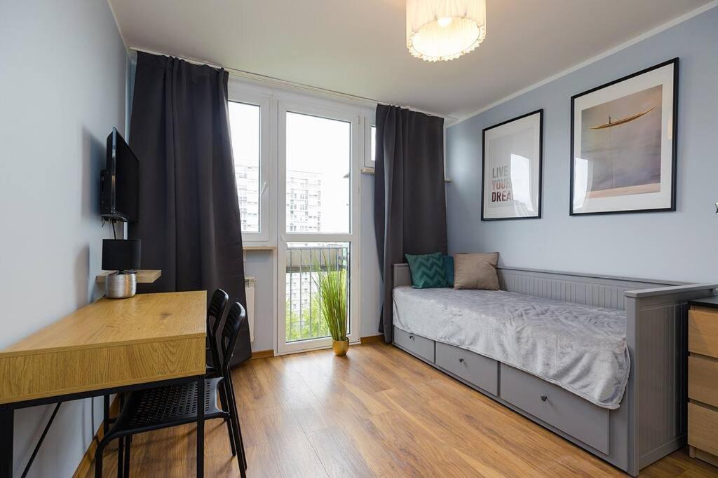 Butas Krochmalna 3 Warsaw